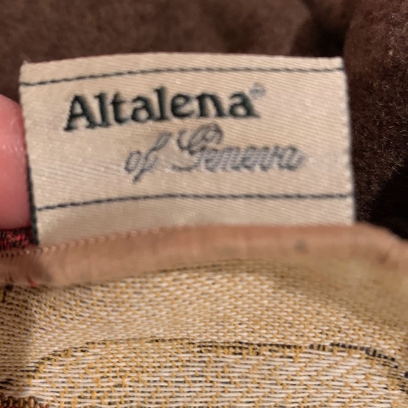 Pillow Case - Picture 9 of 11